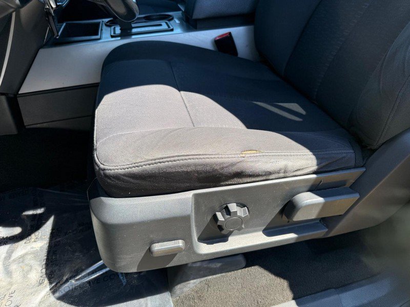 Certified 2017 Ford Expedition XLT AWD/4WD image 28