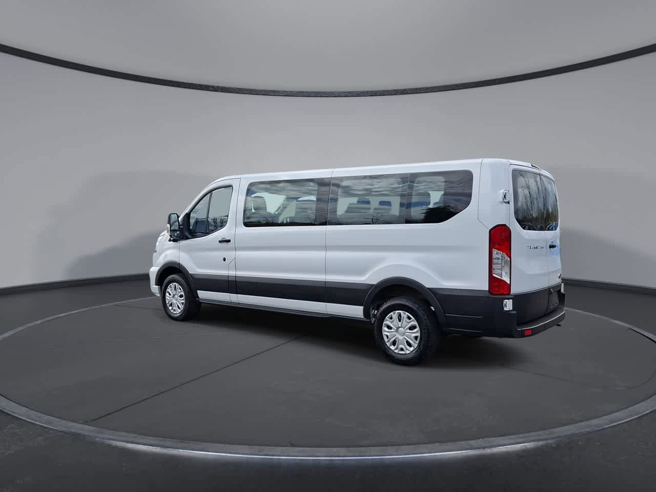Certified 2023 Ford Transit 350 XLT RWD image 6