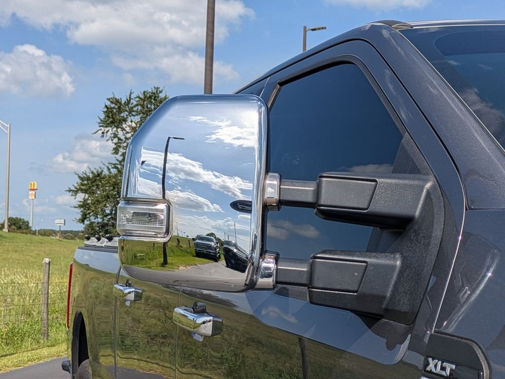 Certified 2025 Ford F250 XLT AWD/4WD image 12