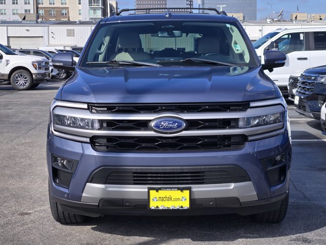 Certified 2022 Ford Expedition XLT image 2