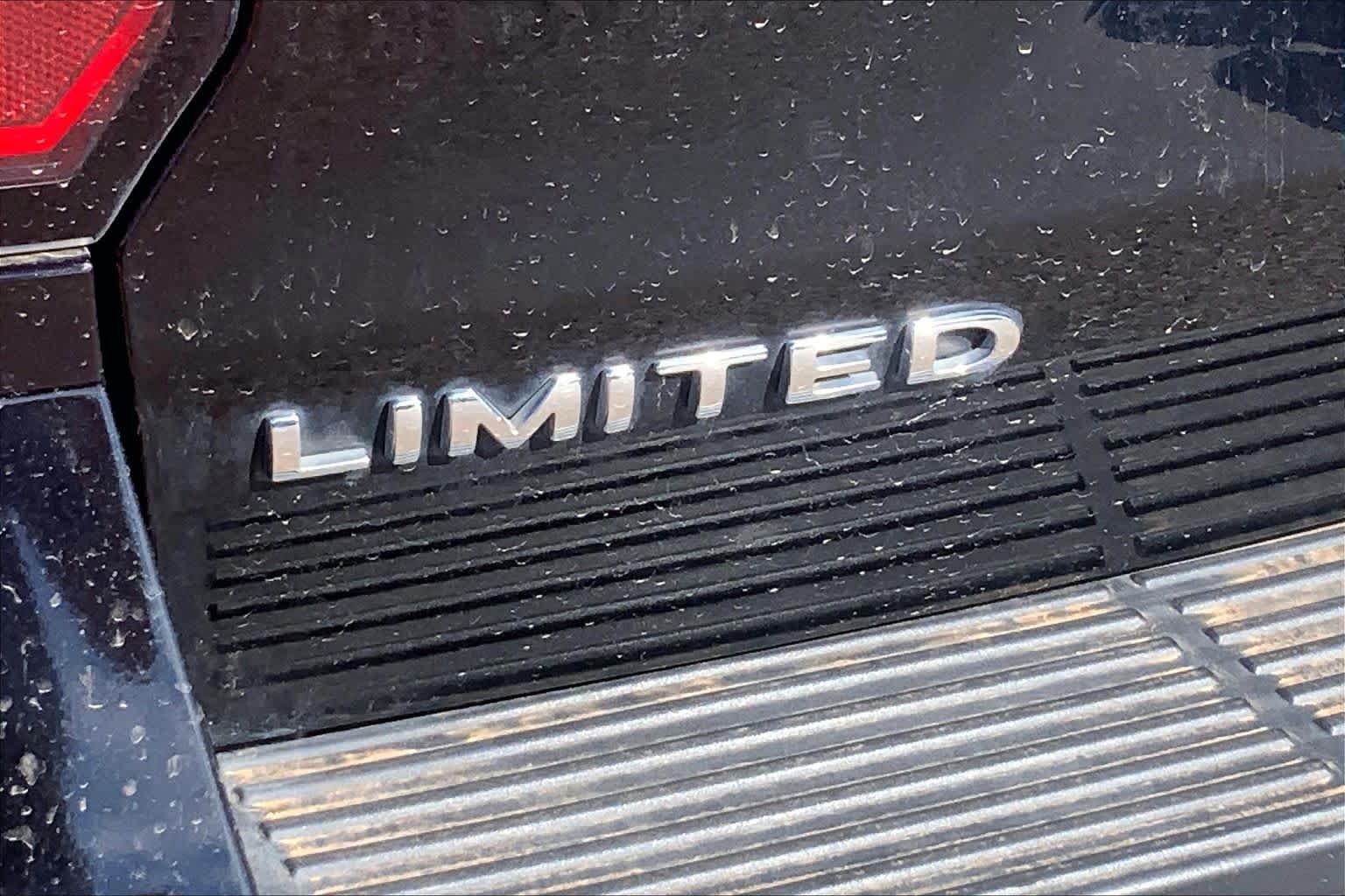 Certified 2020 Ford Expedition Limited w/ Equipment Group 302A RWD image 10