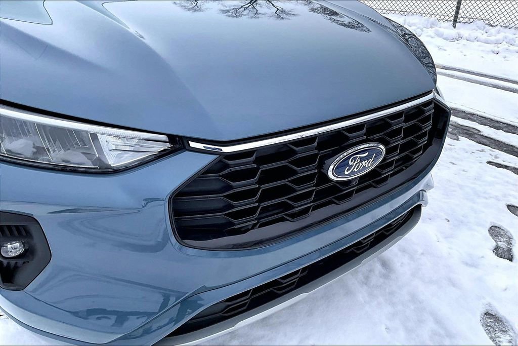 Certified 2023 Ford Escape ST-Line Select w/ Tech Pack #2 image 30