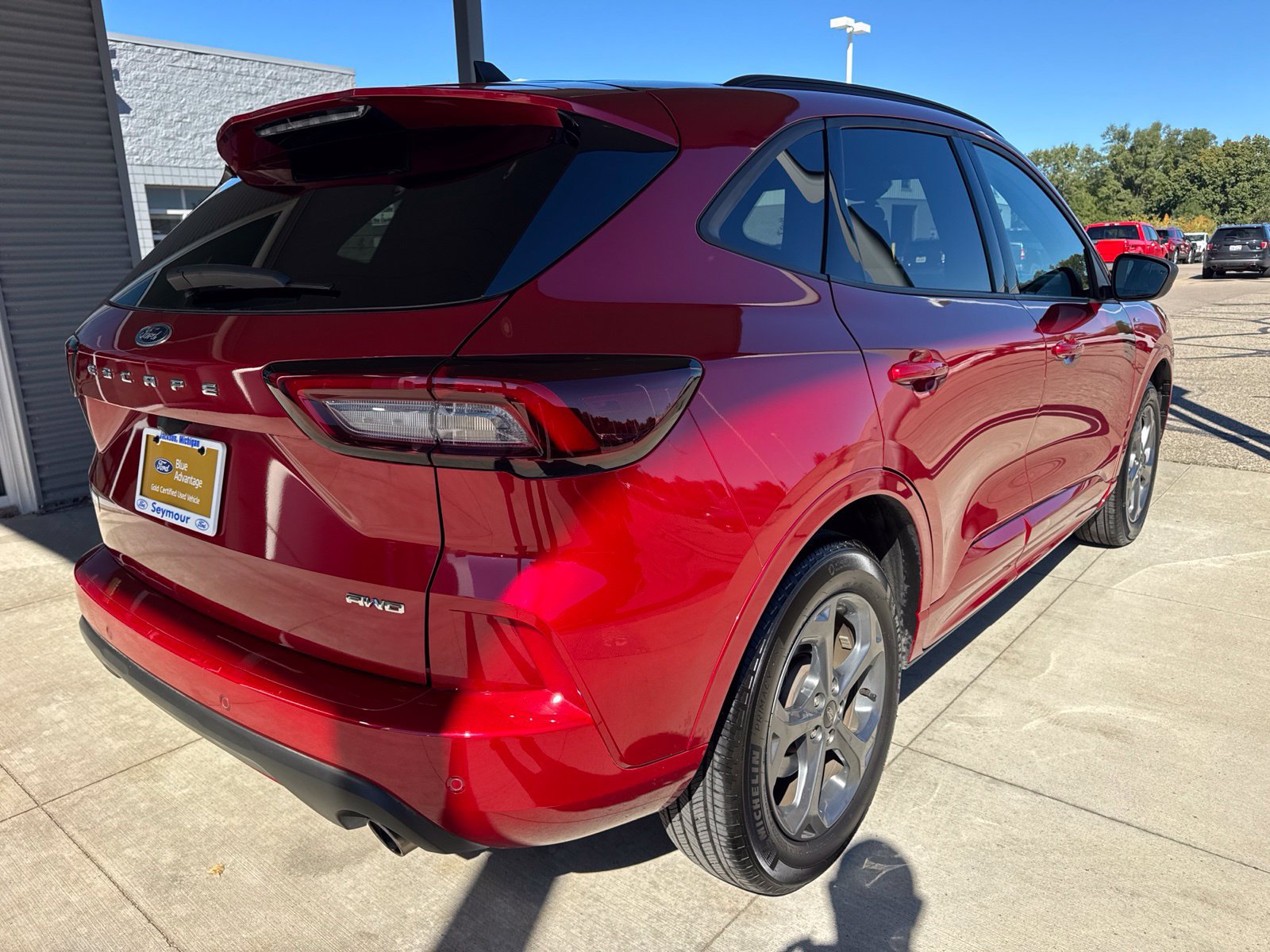 Certified 2024 Ford Escape ST-Line w/ Tech Pack #1 AWD/4WD image 8