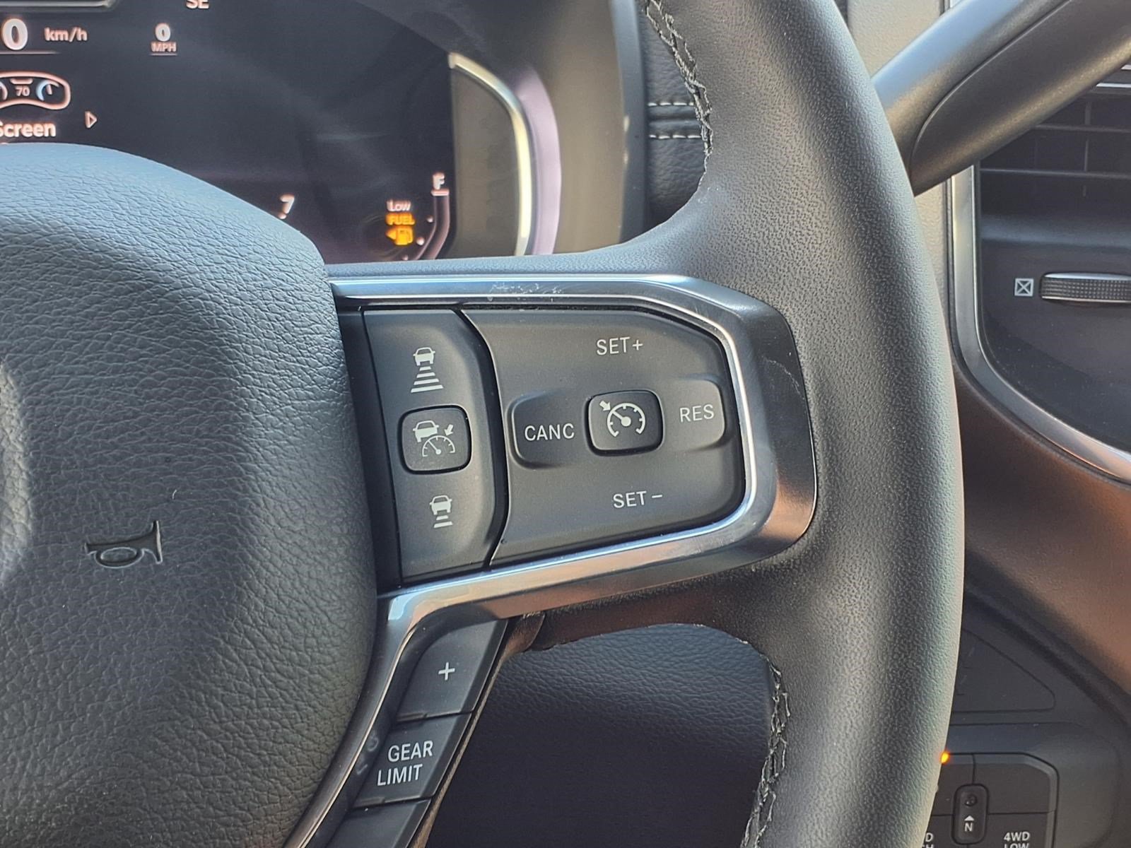 Used 2026 RAM 2500 Laramie AWD/4WD image 29