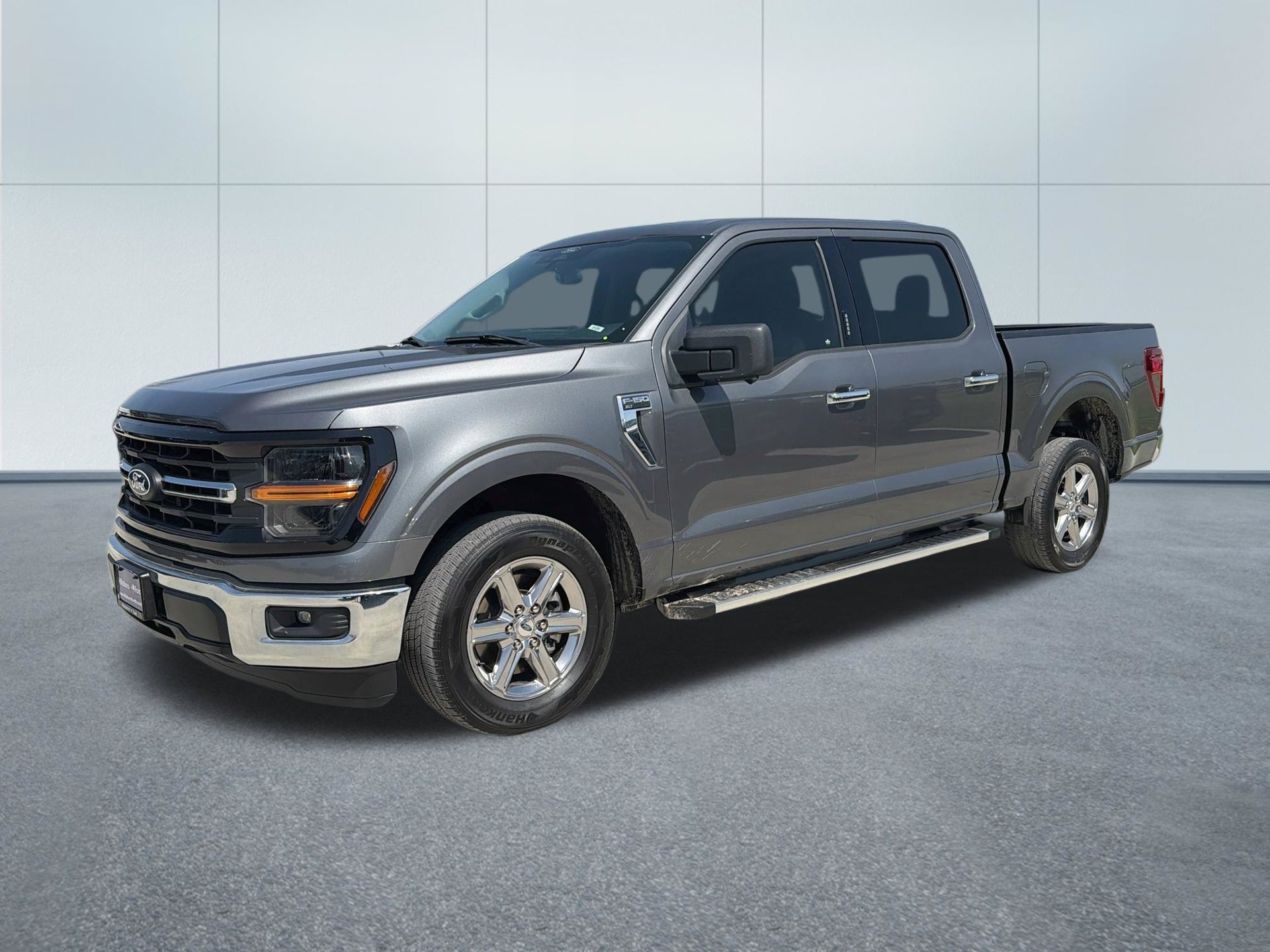 Certified 2024 Ford F150 XLT w/ Mobile Office Package RWD image 1