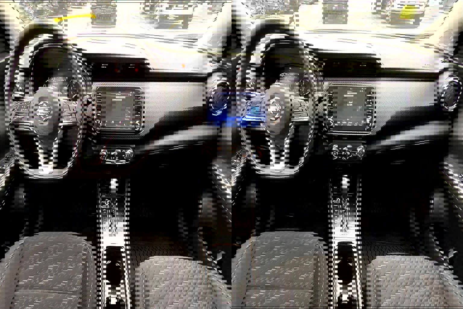 Used 2023 Nissan Kicks SV image 14