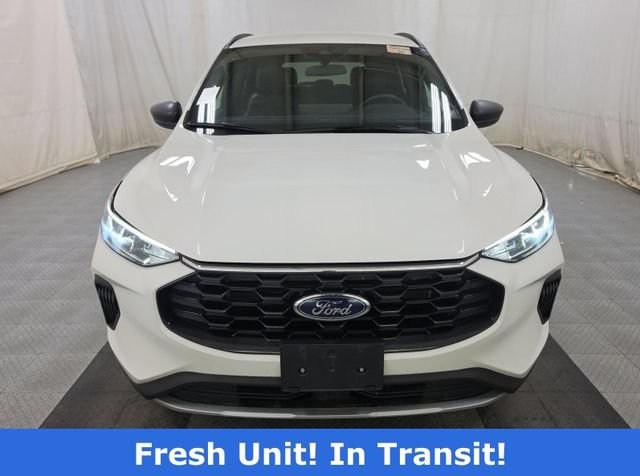 Certified 2025 Ford Escape ST-Line w/ Tech Pack #1 AWD/4WD image 10