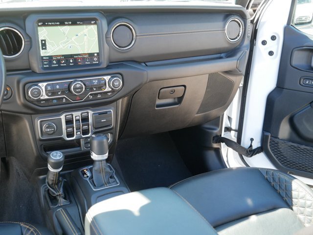 Used 2021 Jeep Wrangler Unlimited Sahara AWD/4WD image 25