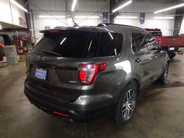 Certified 2018 Ford Explorer Sport w/ Equipment Group 401A AWD/4WD image 3