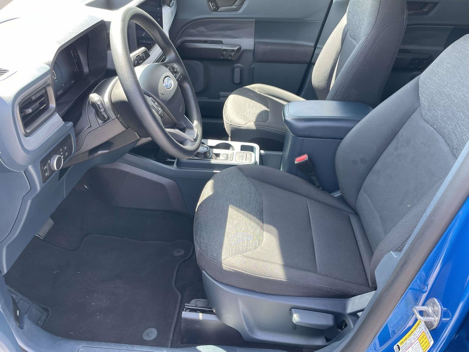 Certified 2025 Ford Maverick XL FWD image 12