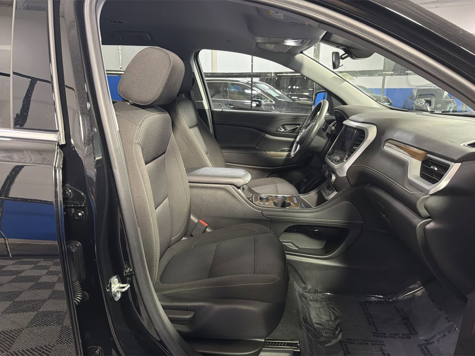 Used 2023 GMC Acadia SLE w/ Driver Convenience Package AWD/4WD image 36