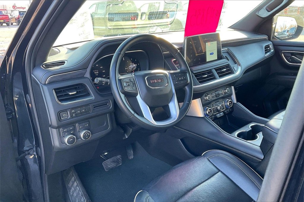 Used 2023 GMC Yukon SLT image 7