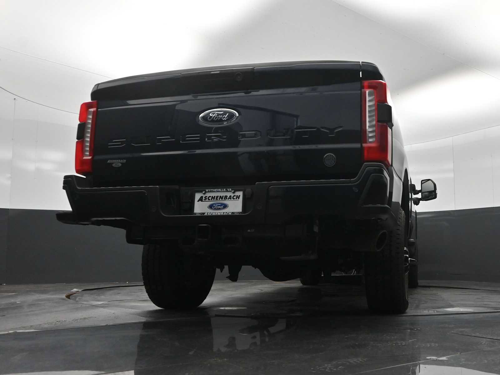Certified 2024 Ford F250 XL w/ STX Appearance Package AWD/4WD image 23
