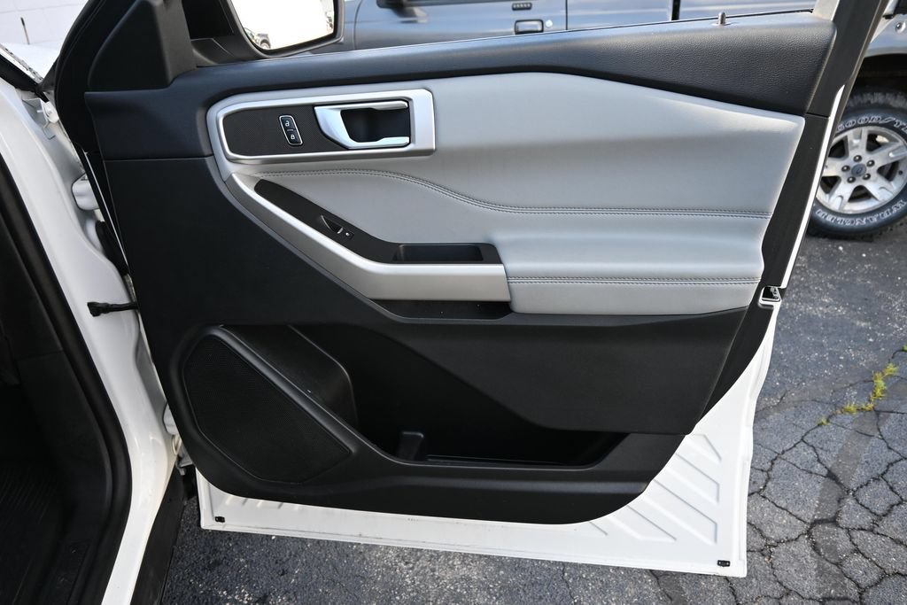 Certified 2023 Ford Explorer XLT AWD/4WD image 22