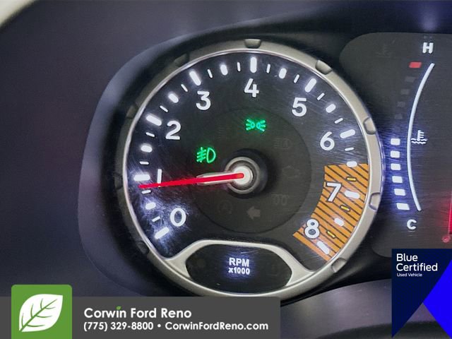Used 2019 Jeep Renegade Latitude AWD/4WD image 13