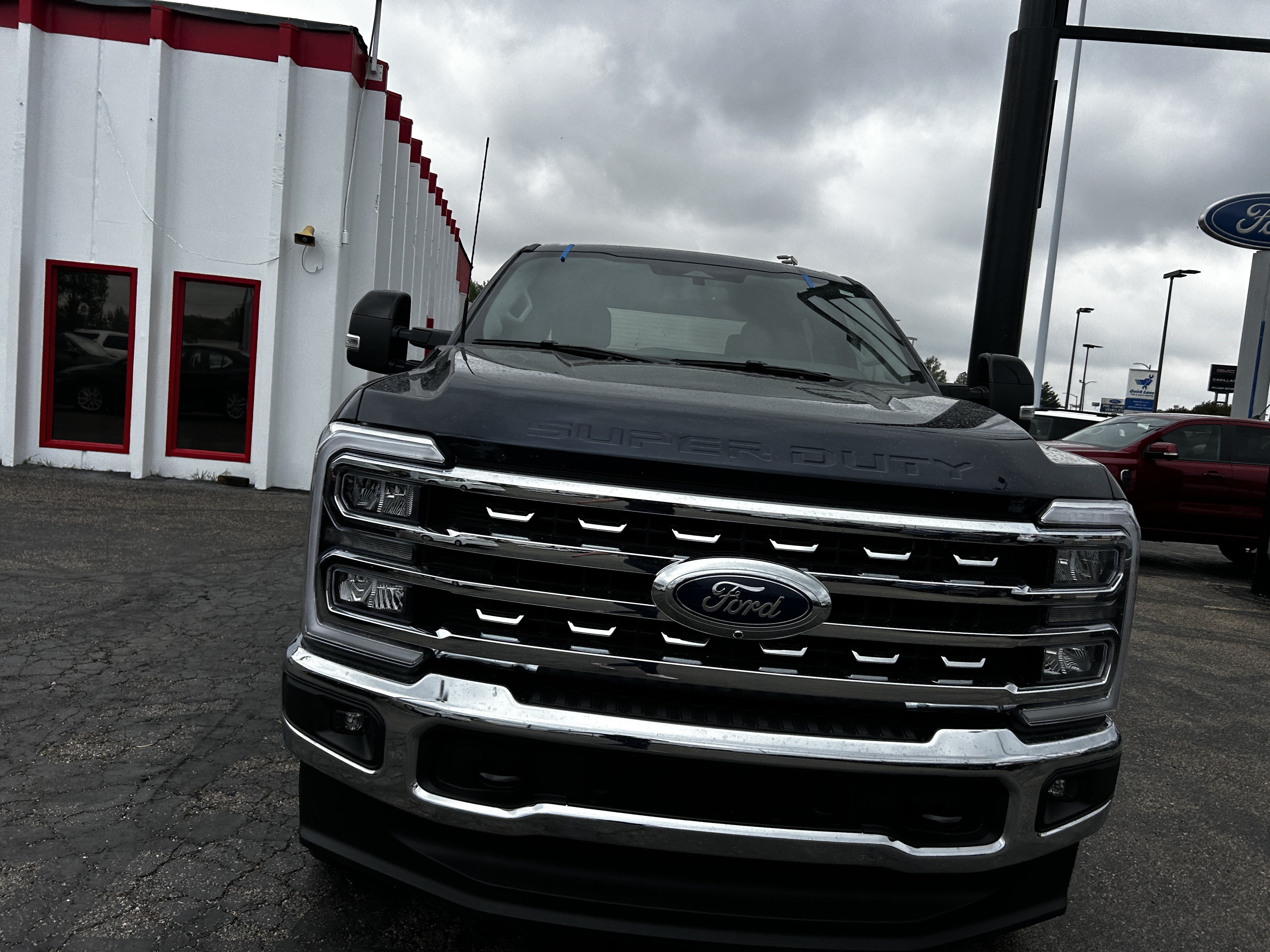 Certified 2025 Ford F250 Lariat AWD/4WD image 9