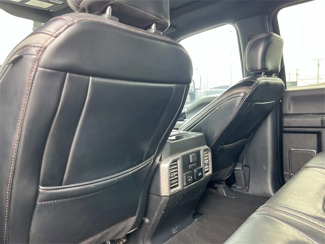 Certified 2020 Ford F450 Platinum w/ FX4 Off-Road Package image 18