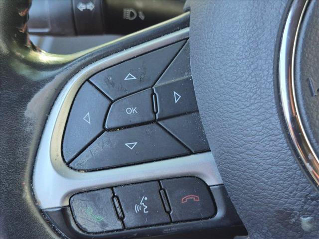 Used 2018 Jeep Compass Trailhawk AWD/4WD image 10