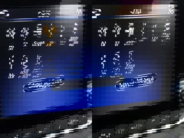 Used 2022 Nissan Sentra SV image 24