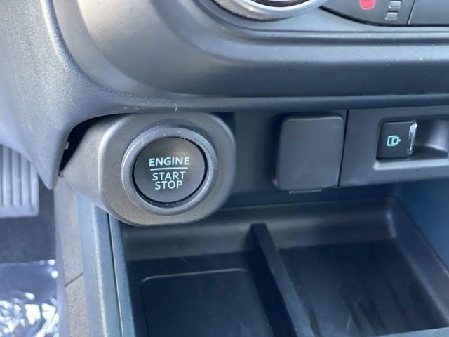 Certified 2024 Ford Maverick Lariat w/ Black Appearance Package image 16