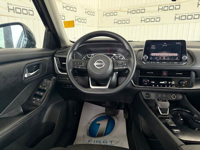 Used 2024 Nissan Rogue SV FWD image 12