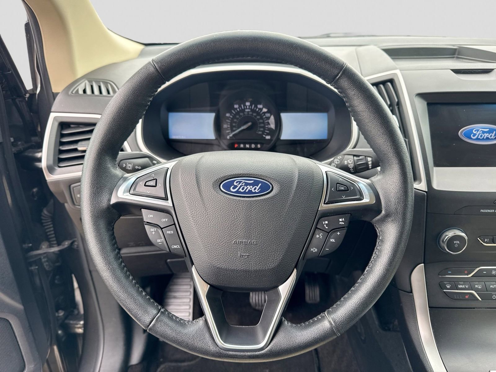 Certified 2020 Ford Edge SEL FWD image 21
