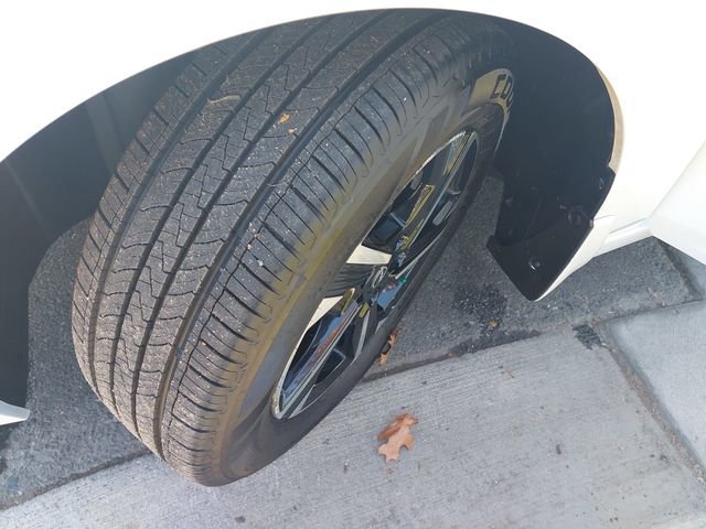 Used 2024 Nissan Sentra SV w/ All-Weather Package image 29