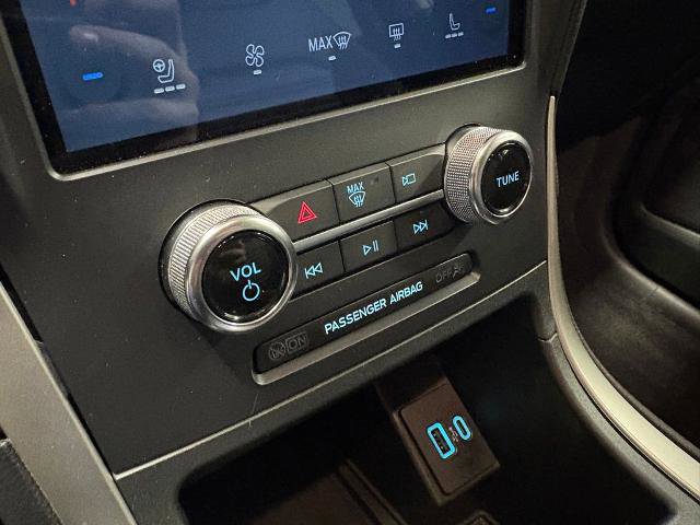 Certified 2024 Ford Edge SEL w/ Convenience Package AWD/4WD image 14