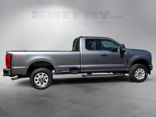 Certified 2024 Ford F250 XLT w/ FX4 Off-Road Package AWD/4WD image 9