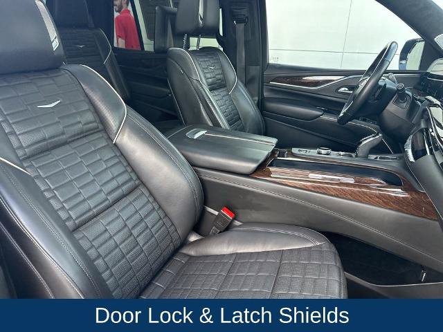Used 2023 Cadillac Escalade Premium Luxury Platinum AWD/4WD image 35