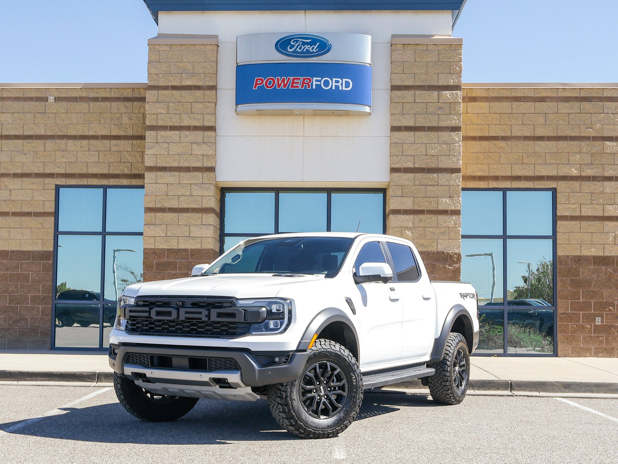 Certified 2025 Ford Ranger Raptor AWD/4WD image 2