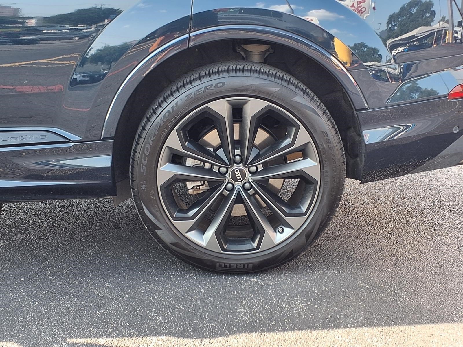 Used 2025 Audi Q7 3.0T Premium Plus AWD/4WD image 10