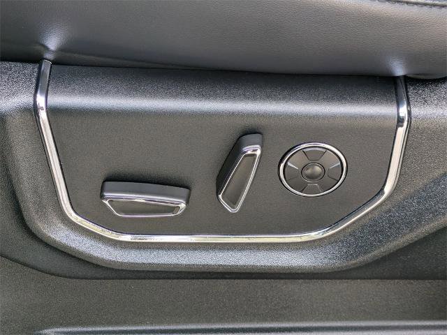 Certified 2020 Ford Expedition Platinum image 23