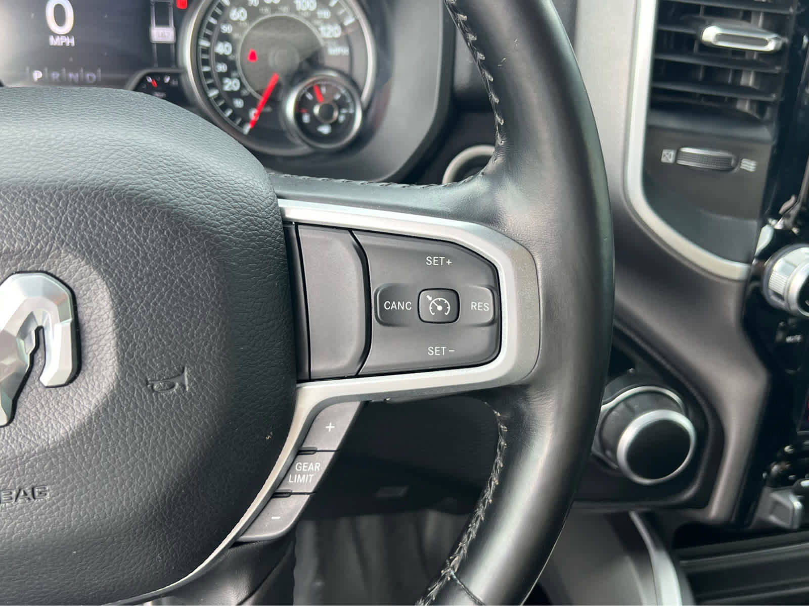 Used 2021 RAM 1500 Big Horn image 34