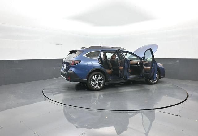 Used 2022 Subaru Outback Touring XT AWD/4WD image 42