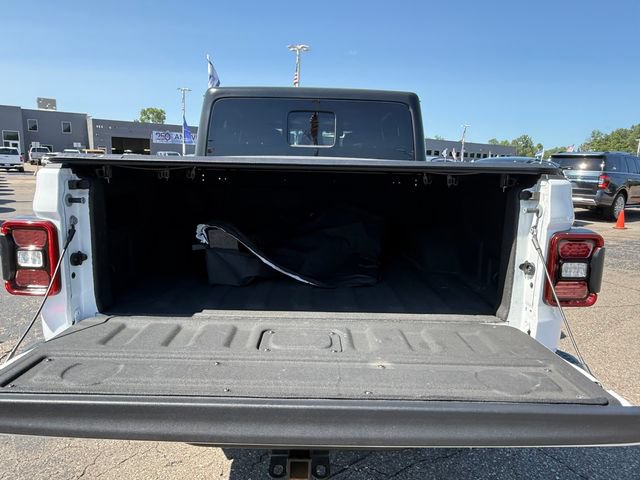Used 2025 Jeep Gladiator Sport AWD/4WD image 24