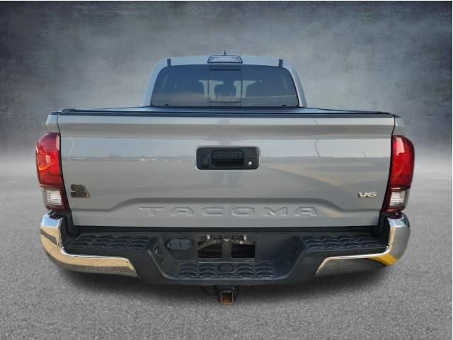 Used 2019 Toyota Tacoma TRD Off-Road AWD/4WD image 7