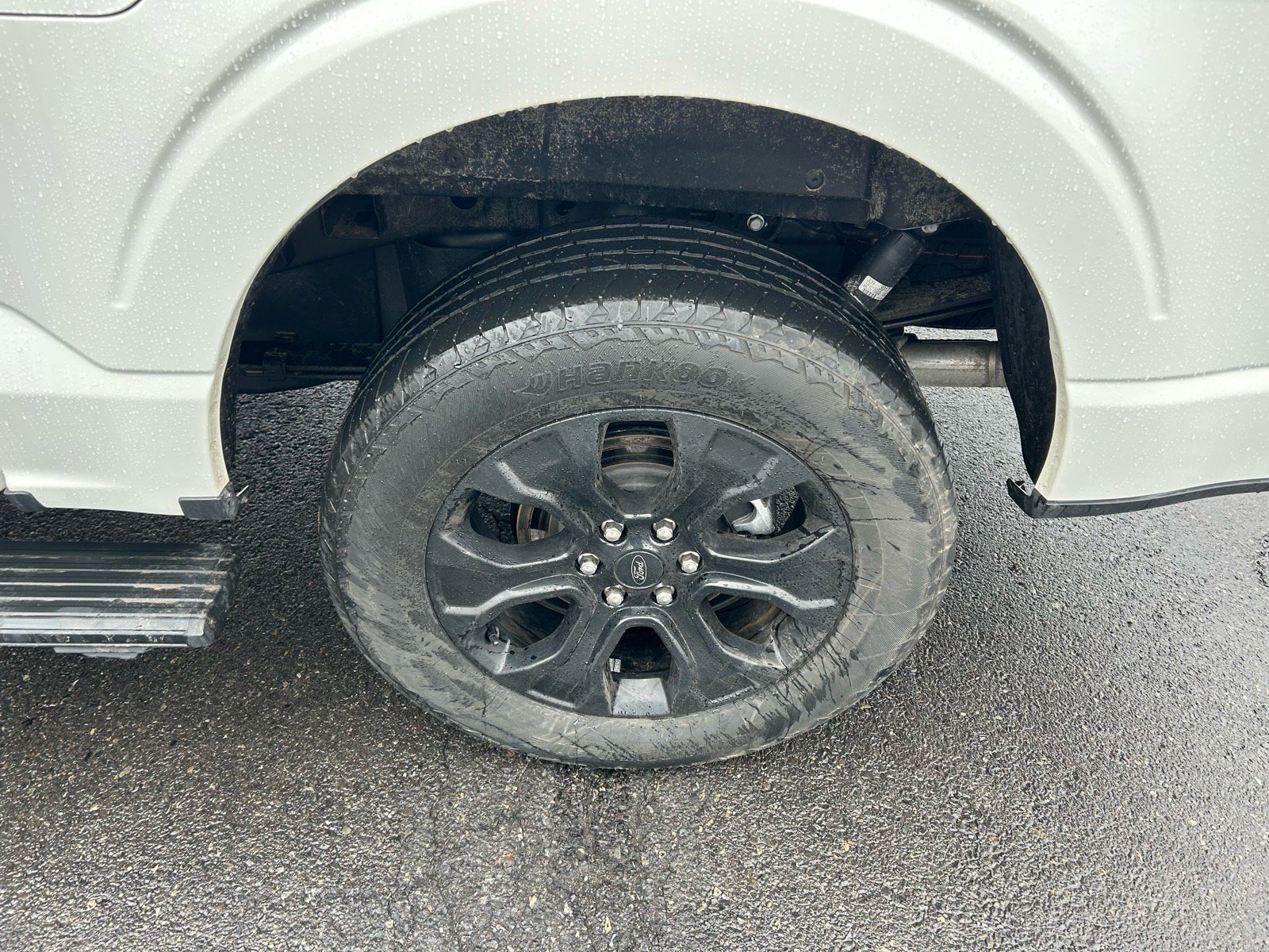 Certified 2023 Ford F150 Platinum w/ Equipment Group 701A High image 11