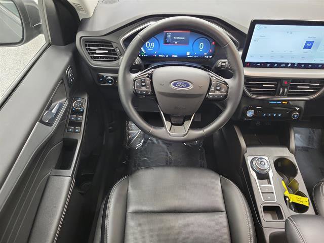 Certified 2025 Ford Escape Platinum image 12