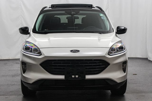 Certified 2022 Ford Escape SEL w/ SEL Stealth AWD Package image 3