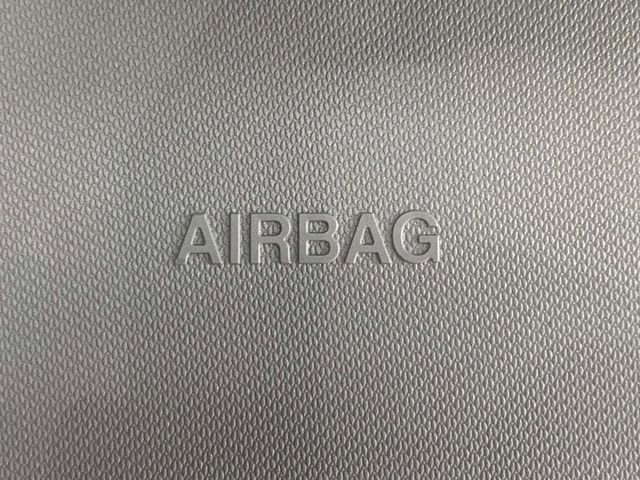 Certified 2023 Ford Explorer XLT w/ Equipment Group 202A image 34