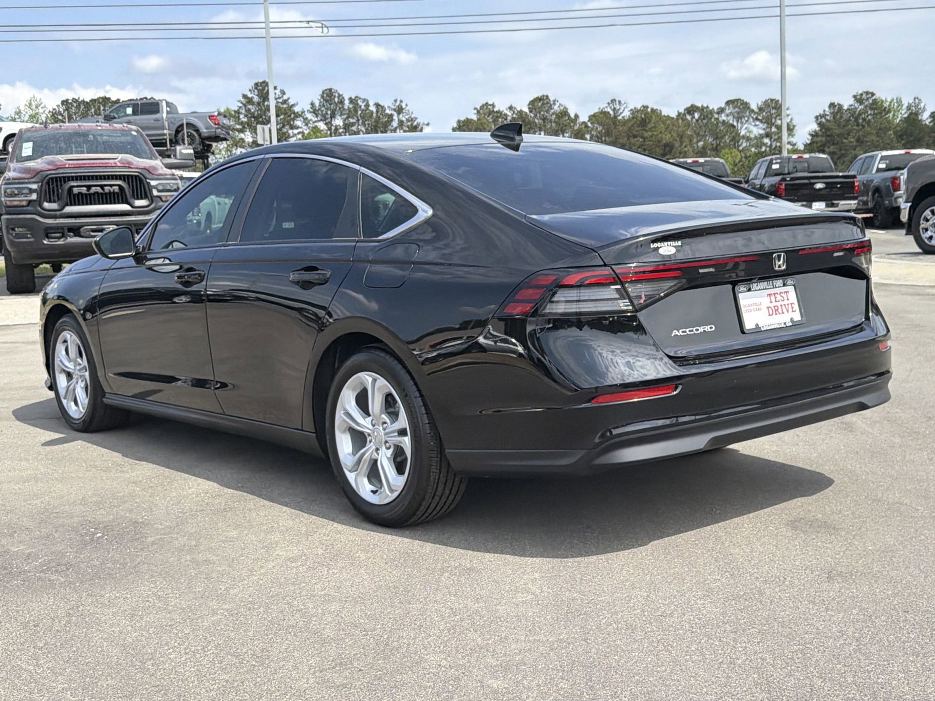 Used 2025 Honda Accord LX image 5