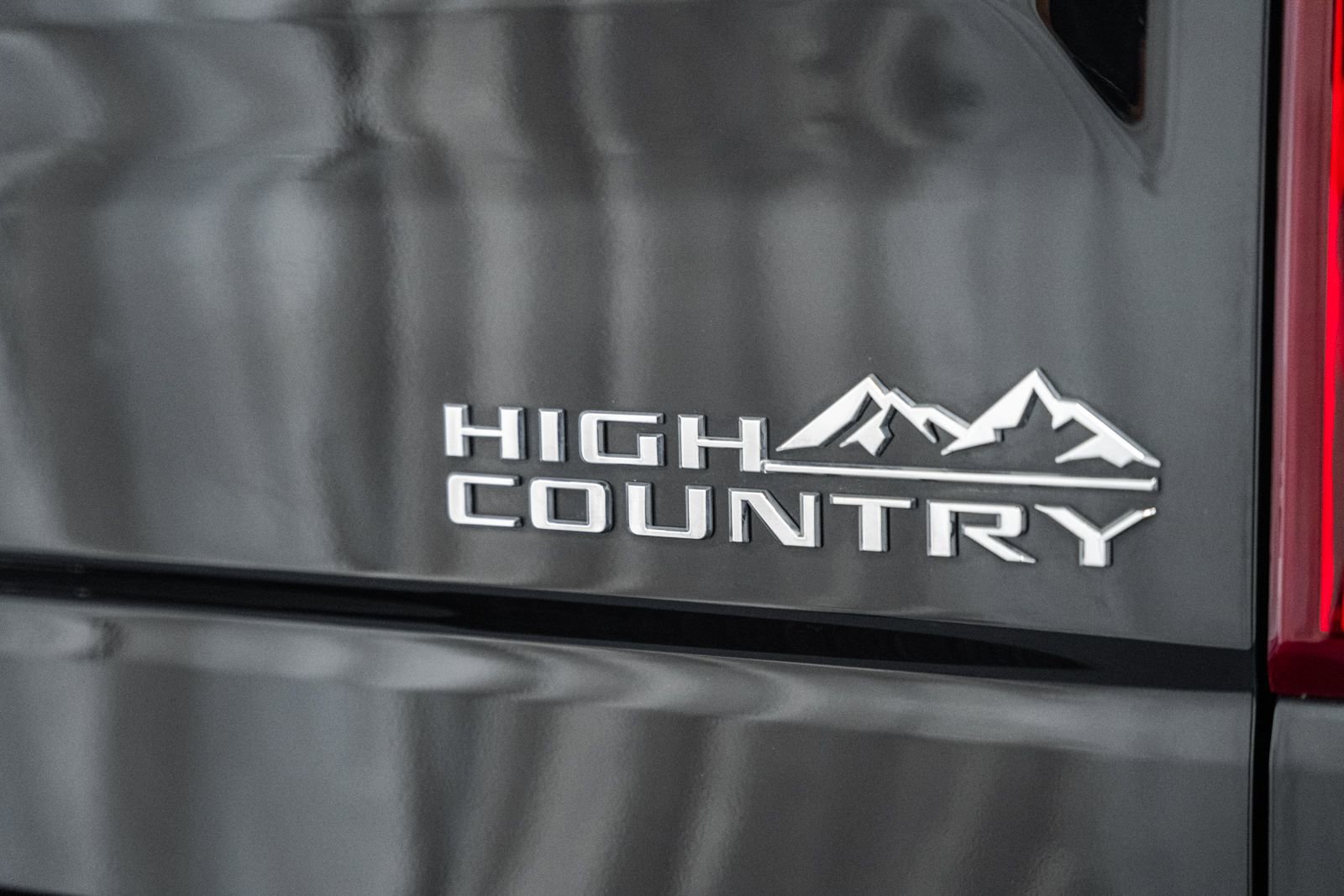 Used 2023 Chevrolet Silverado 1500 High Country w/ High Country Premium Package image 25