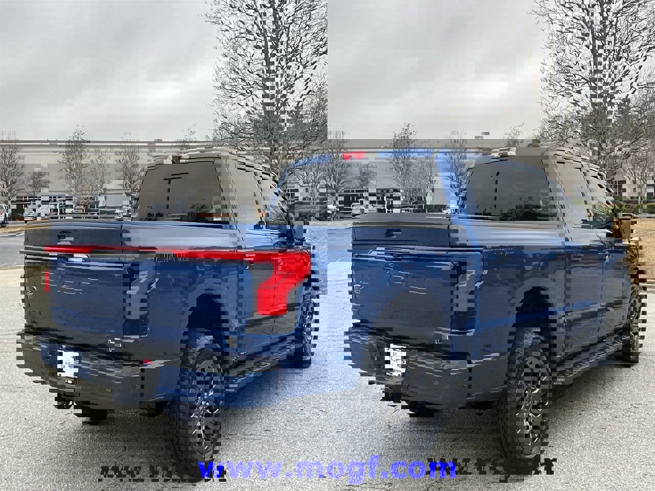 Certified 2022 Ford F150 Lightning Lariat image 2