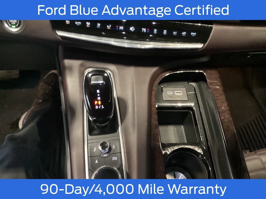 Used 2023 Cadillac Escalade Premium Luxury Platinum image 19