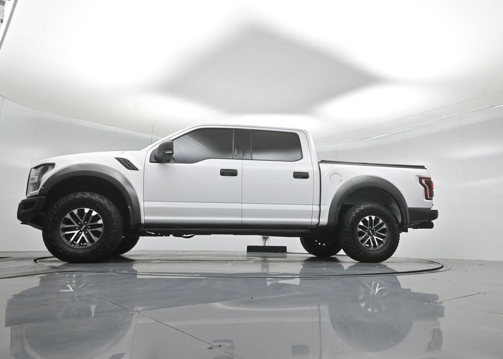 Certified 2020 Ford F150 Raptor w/ Equipment Group 801A Mid image 23