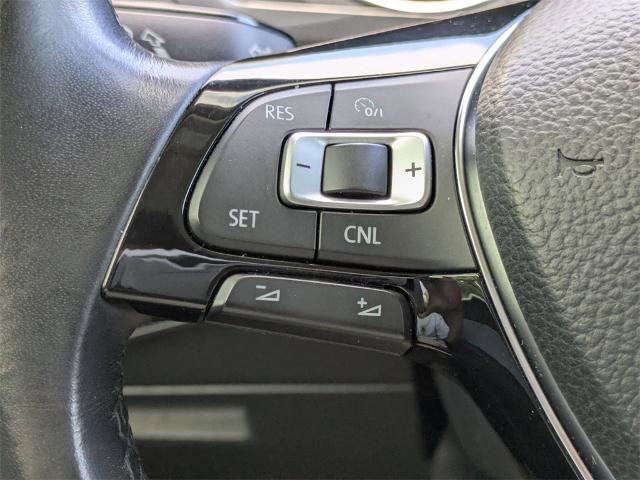 Used 2018 Volkswagen Tiguan SE image 26