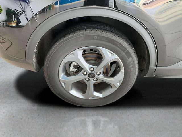 Certified 2025 Ford Escape ST-Line image 28