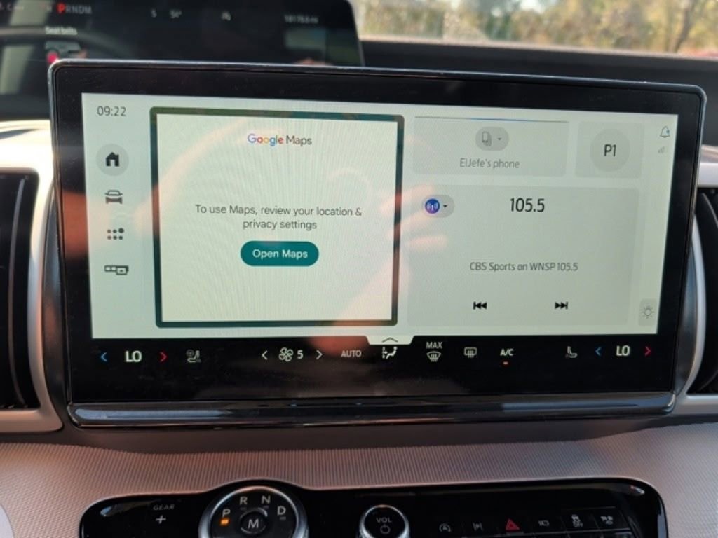 Certified 2025 Ford Expedition Active image 13