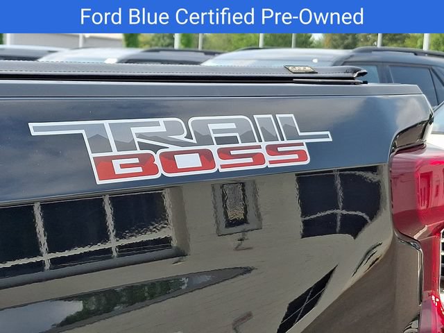 Used 2021 Chevrolet Silverado 1500 LT Trail Boss AWD/4WD image 34